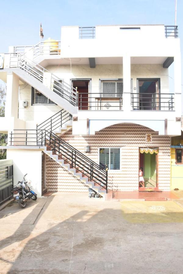 Coconut Homestay 함피 외부 사진